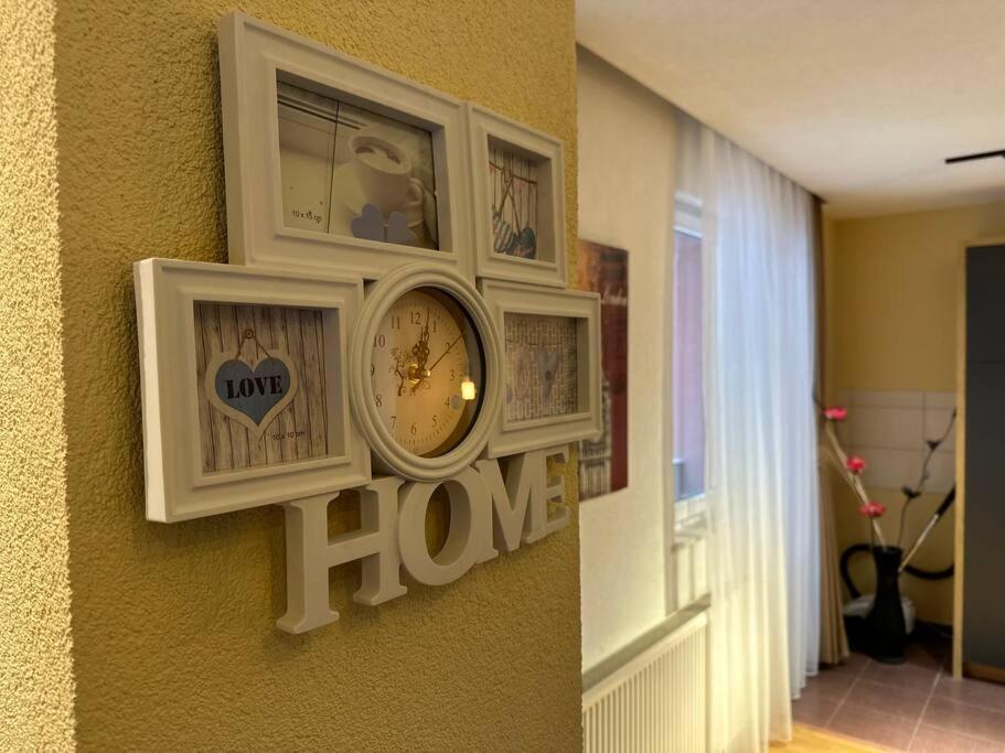 Ora-Prn,Peaceful Central Apartment Prisztina Zewnętrze zdjęcie