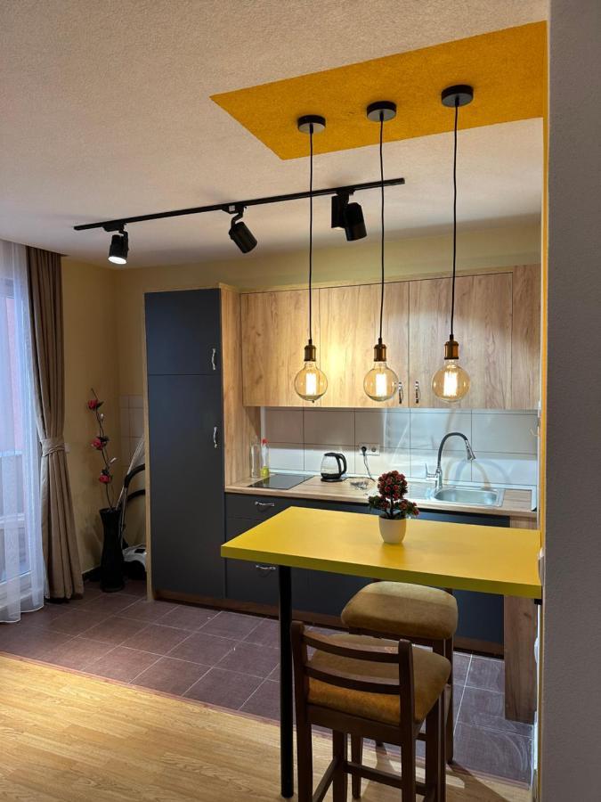 Ora-Prn,Peaceful Central Apartment Prisztina Zewnętrze zdjęcie