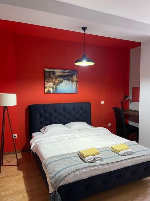 Ora-Prn,Peaceful Central Apartment Prisztina Zewnętrze zdjęcie